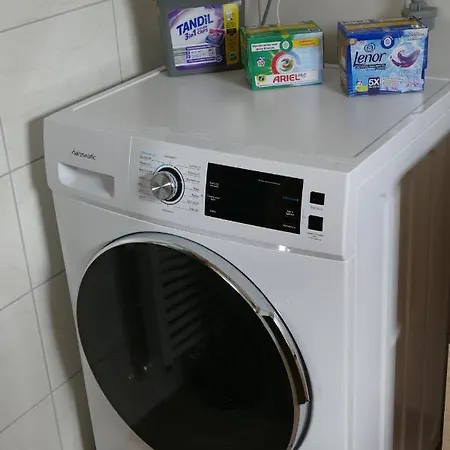 Zum Wiesengrund Blecher דירה *